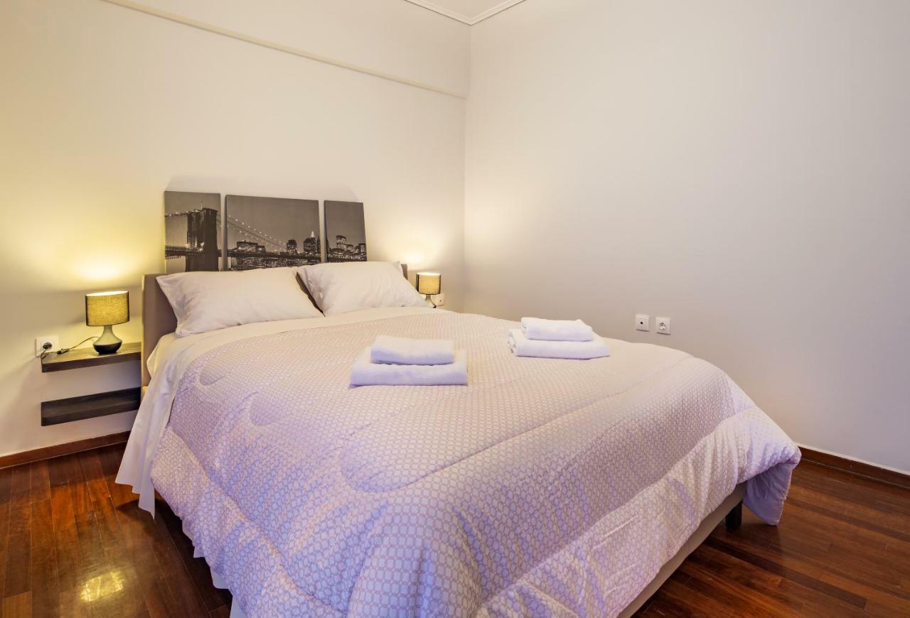 Kleio - Spacious In Glyfada *